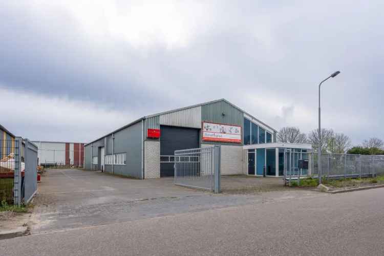 Bedrijfshal te Huur Broek op Langedijk 573m2