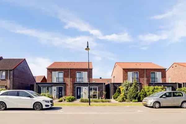 Levensloopbestendige 2-onder-1-kapwoning Kapelle 3 slaapkamers