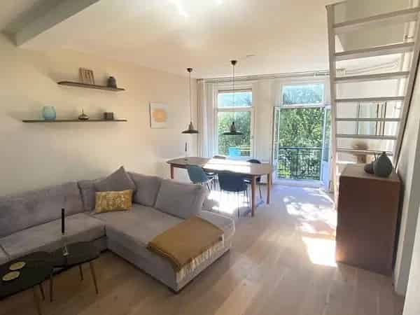 Gemeubileerd Appartement 78m2 2 Slaapkamers Huur Juni 2025