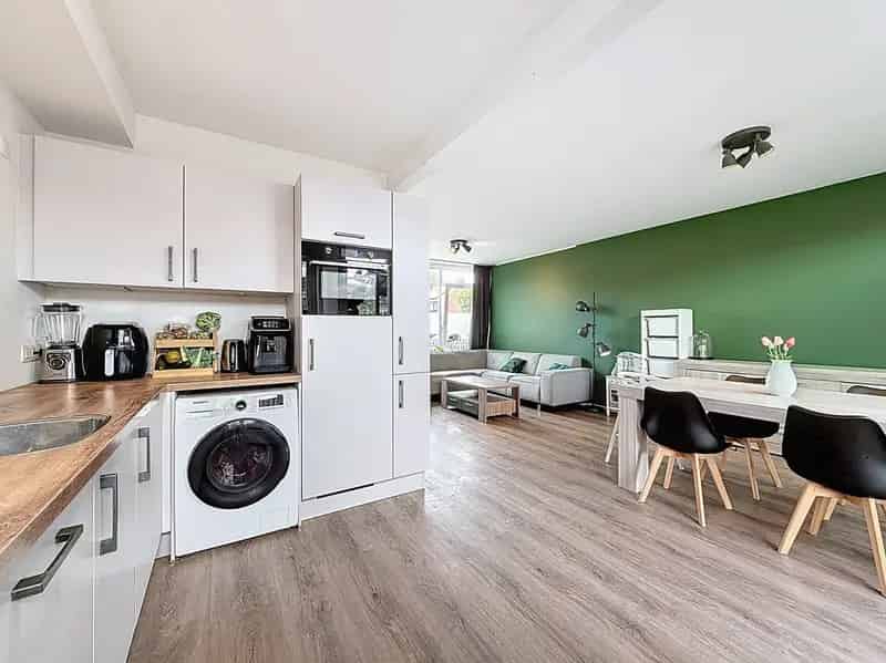Tussenwoning Schoondijke 3 slaapkamers zonnige tuin