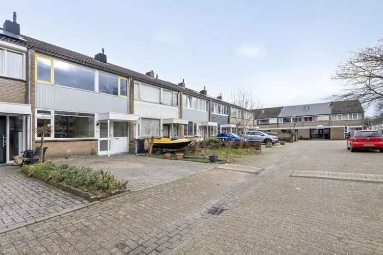 Ruime woning OSS 4 slaapkamers tuin zolder