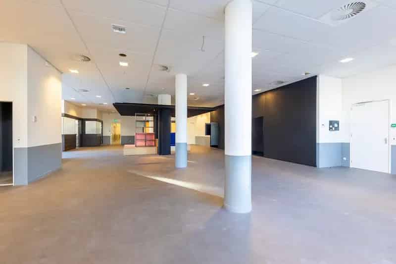 Kantoorruimte Heerlen Honigmannstraat 1004m2 Turnkey