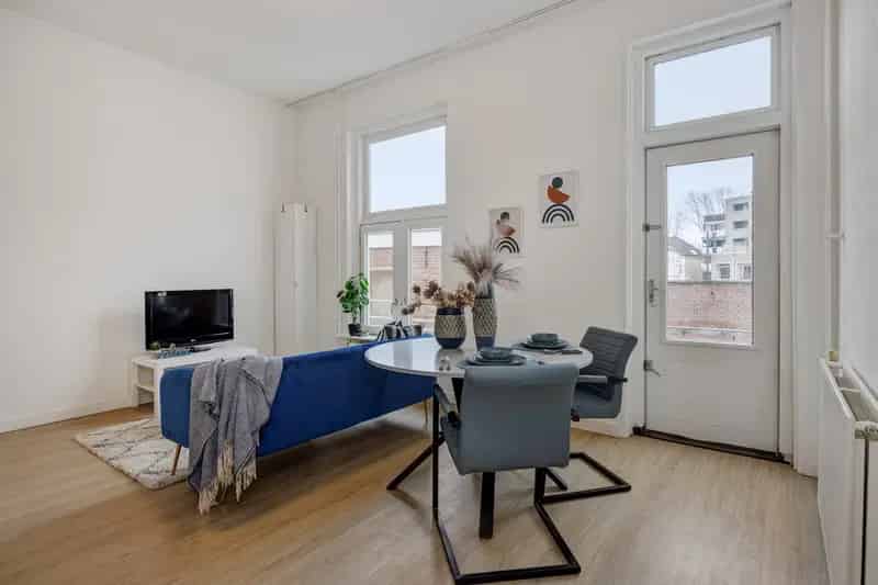 Appartement te koop Den Bosch:  XXL-dakterras en stadsleven