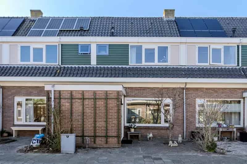 Tussenwoning Den Helder 2 slaapkamers luxe keuken gerenoveerd