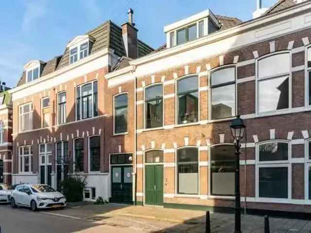 Huis te koop Den Haag 6 slaapkamers 198m2