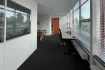152m2 Kantoorruimte te Huur Zwijndrecht Modern 2 Bouwlagen