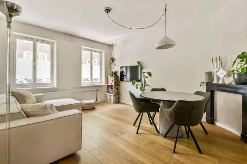 Amsterdam Baarsjes: 3-kamerappartement 53m2 Eigen Grond