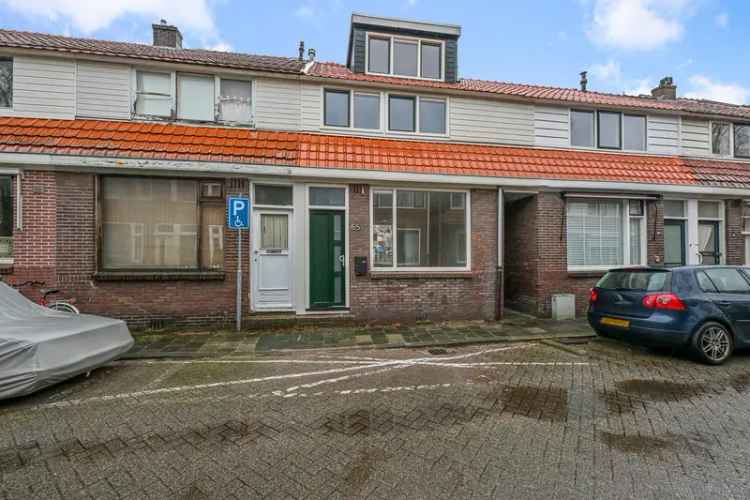 Gezinshuis 4 slaapkamers Zaandam Instapklaar Vernieuwde Fundering