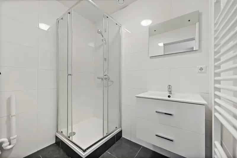 Appartement te koop Rotterdam: Ruime benedenwoning met tuin