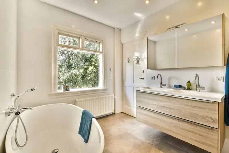 Huis te koop Wassenaar 5 slaapkamers 3 badkamers grote tuin