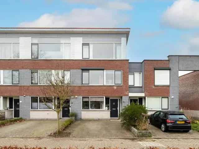 Familiewoning Gouda Goverwelle: Ruime Tuin en Speeltuin!