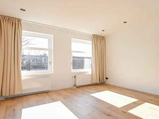 Appartement Jan van Beersstraat Den Haag