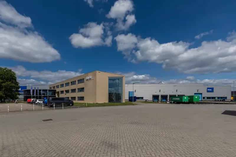 Bedrijfshal te Huur Duiven 27000m2 A12
