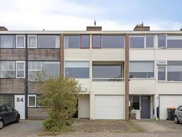 Drive in woning Heerhugowaard 4 slaapkamers grote tuin