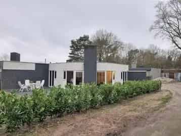 Bungalow te huur in Erm 2 slaapkamers Nabij centrum