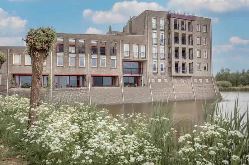 Huis te koop Haverleij: 4 slaapkamers, luxe keuken, dakterras