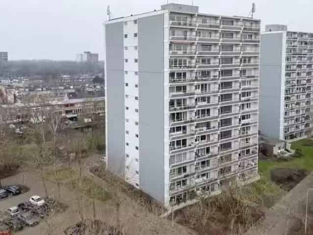Ruim appartement Purmerend 78m2 balkon 9m2 berging