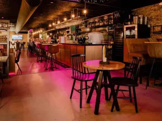 Partner gezocht Looxs Bar & Kitchen Oud Beijerland