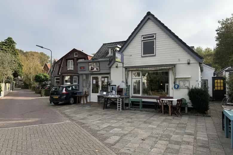 115 m2 Winkelruimte te Huur Heiloo - Karaktervol Pand
