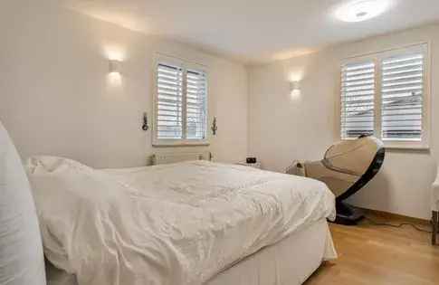 7 Kamers Huis 334m2 Eindhoven Ruime Vrijstaande Woning te Huur