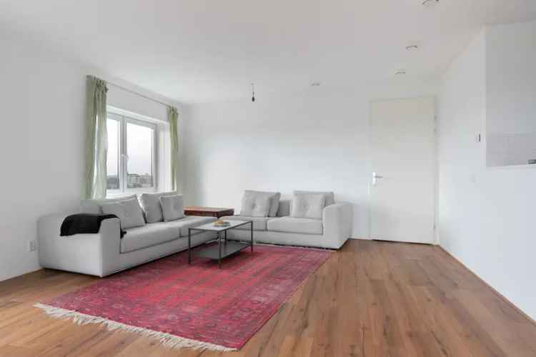 3 Slaapkamers 104m2 Gemeubileerd Appartement