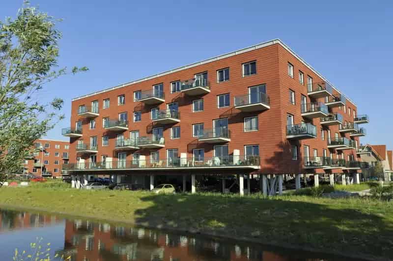 Tarweakker 15: Ruime woning nabij openbaar vervoer