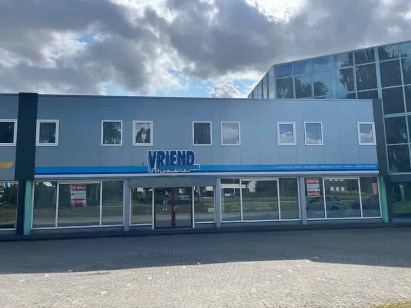 Bedrijfshal Emmeloord | Zoek bedrijfshallen te koop: Constructieweg 21 8305 AA Emmeloord 
