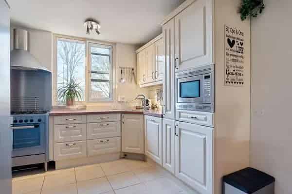 Ruime 6-kamerwoning met 5 slaapkamers en garage te Zoetermeer