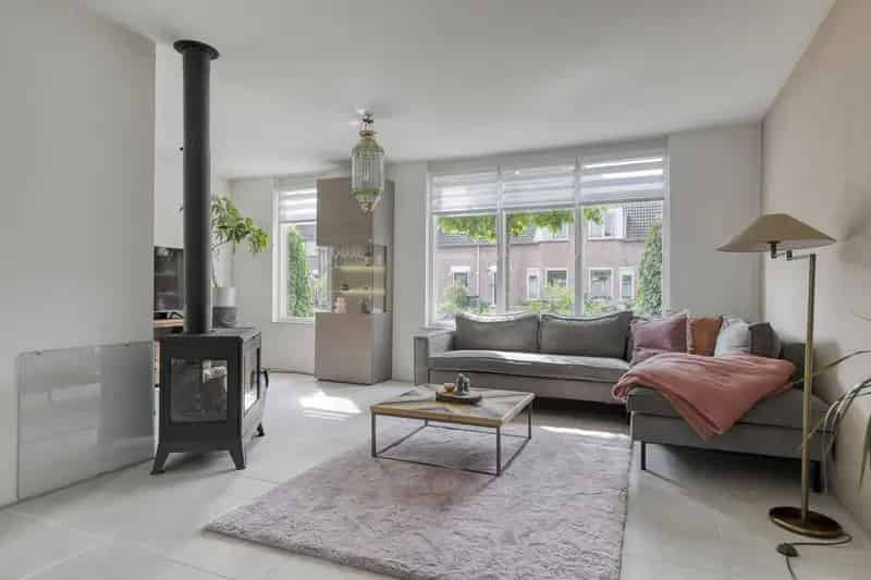 Geschakelde woning Etten-Leur 3 slaapkamers moderne keuken