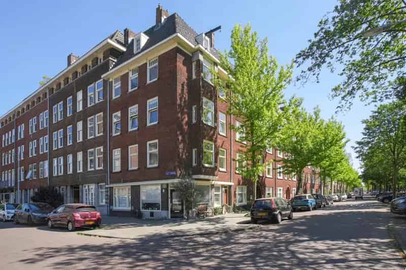 Licht 3-Kamer Appartement Warmondstraat Amsterdam