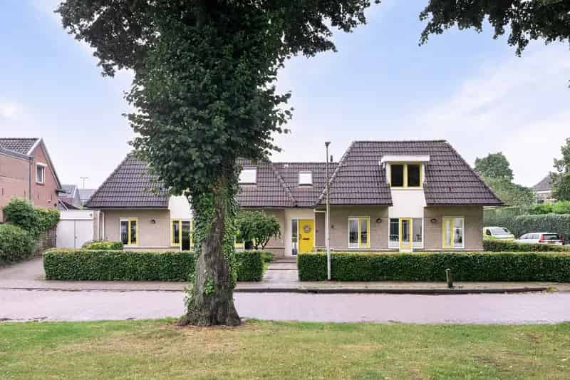 Huis te koop: Stationsweg 4 8121 CL Olst 