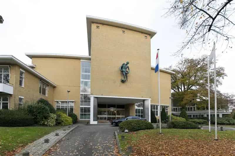 Kantoorruimte te Huur Hilversum voormalig AVRO gebouw