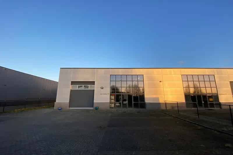 Bedrijfshal te Huur Lelystad 573m²