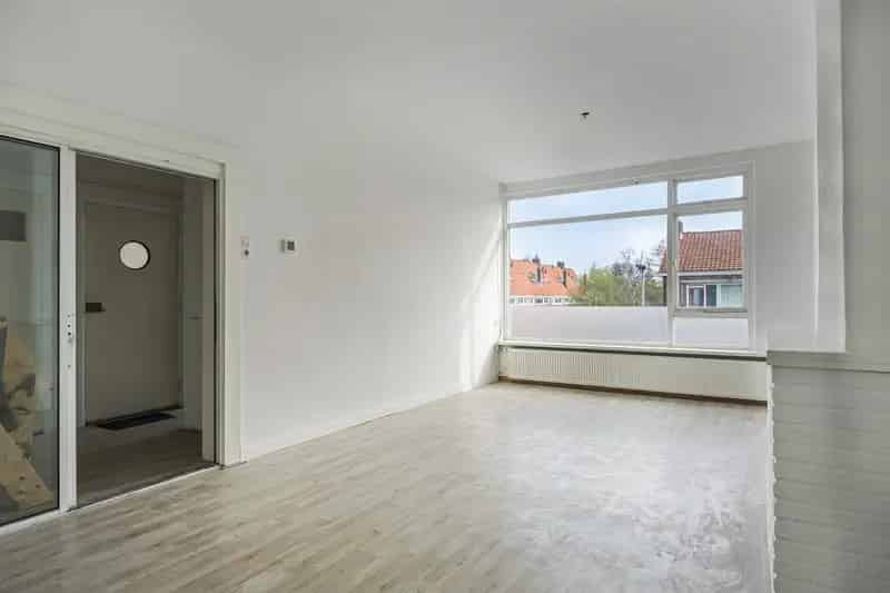3-kamerappartement Overschie: Instapklaar en met Uitbreidingsmogelijkheden