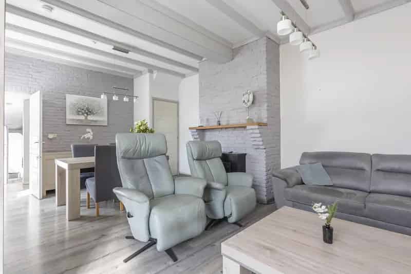 Vooroorlogse woning Landgraaf 2 slaapkamers garage zonnepanelen