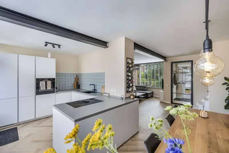 Moderne Tussenwoning Huizen 4 slaapkamers Luxe Keuken