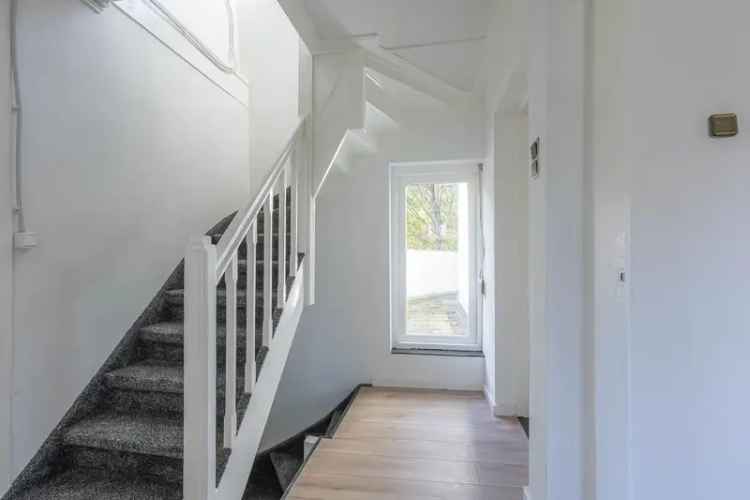 Ruime woning met loods te Eygelshoven