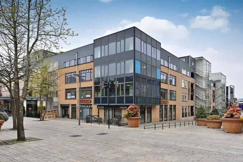 277m2 Kantoorruimte te Huur Almere Stad Centrum