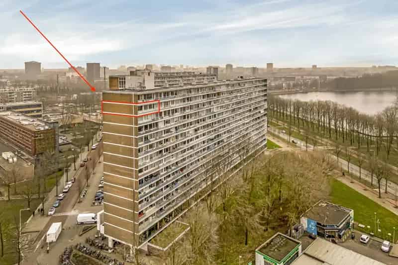 Amsterdam Sloterplas: Lichtrijk Hoekappartement 80m2 met Uitzicht