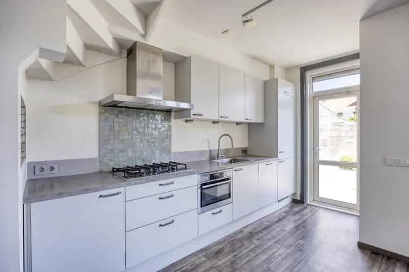 Instapklare woning Haarlem Bomenbuurt 3 slaapkamers zonnige tuin