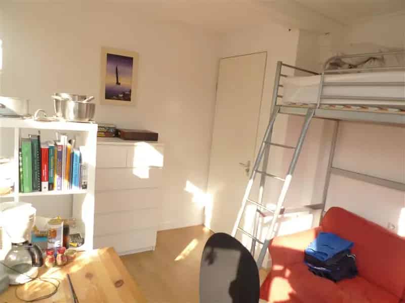 Kamer in Stadsvilla nabij Centrum
