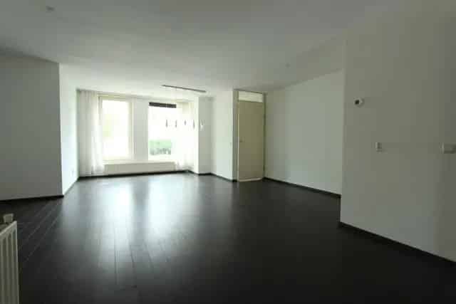 Almere Regenboogbuurt - Ruime eengezinswoning 4 kamers