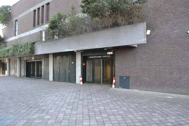 3 Parkeerplaatsen te Huur Eindhoven Centrum