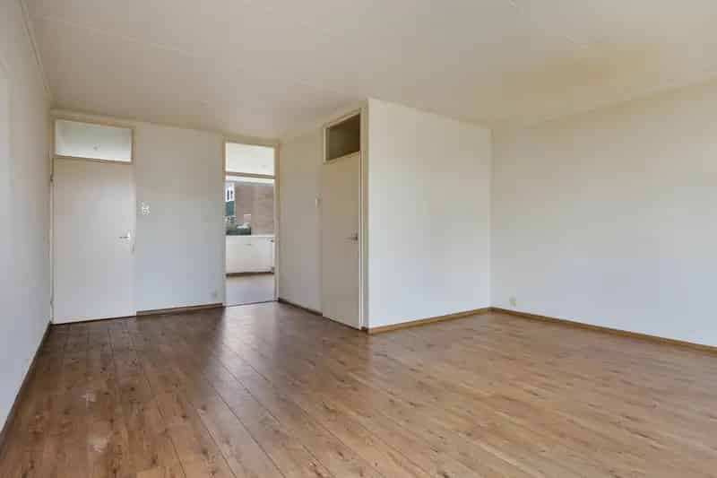 4 Slaapkamers Eengezinswoning Molenaar Nabij Scholen
