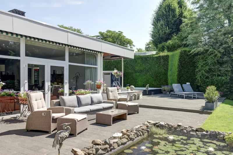 Modern Landhuis Villawijk 197m2 1950m2 Perceel Ruime Tuin