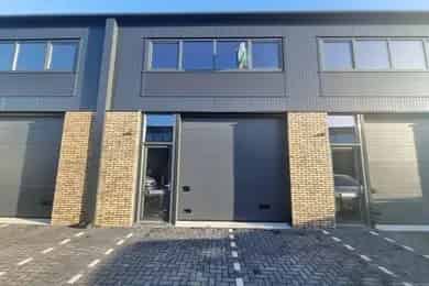182m2 Bedrijfsruimte te Huur Waddinxveen A12