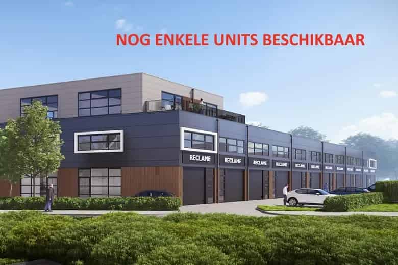 1.390 m2 kantoorruimte te koop in Best