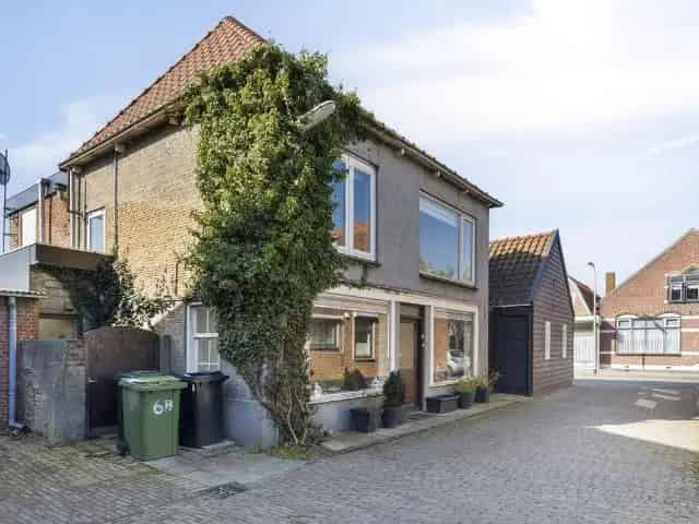 Kluswoning Stavenisse 3 slaapkamers 98m2 Nabij Haven