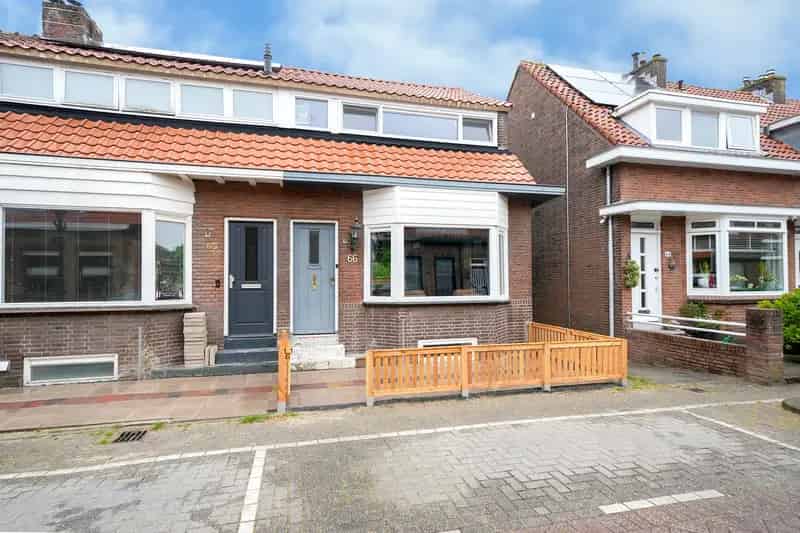Moderne 4-kamer Hoekwoning Rotterdam IJsselmonde