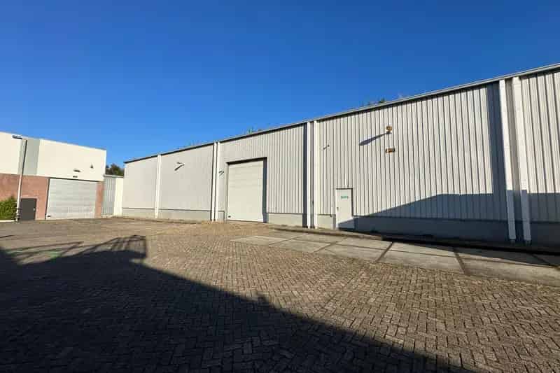 Bedrijfshal te huur Tilburg 336m2 Opslag